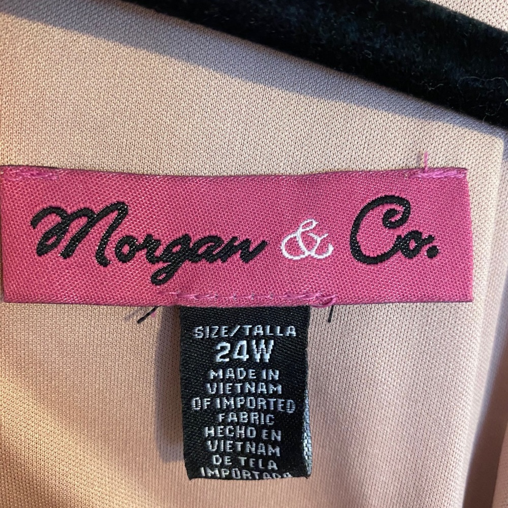 Morgan and Co Full Length Maroon Gown - Picture 7 of 9